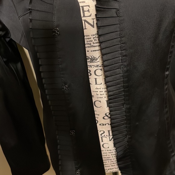 DD Collection, Black Ruffle Blazer, 4 - Picture 3 of 5